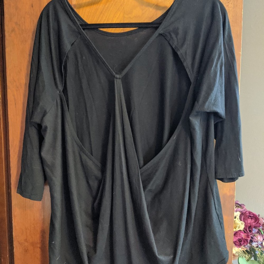 Fabletics Open Back tee